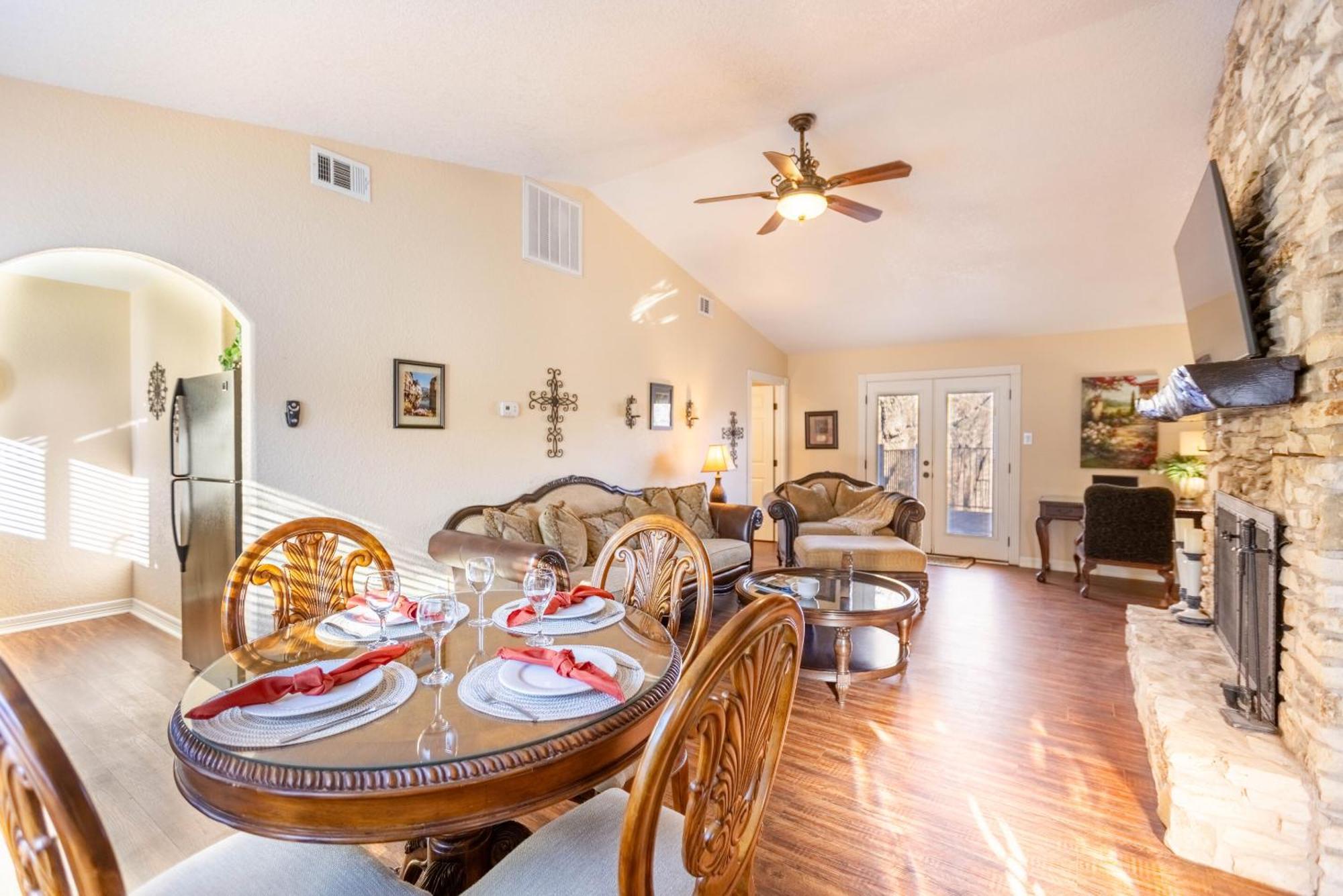 Messina Inn Wimberley Chambre photo