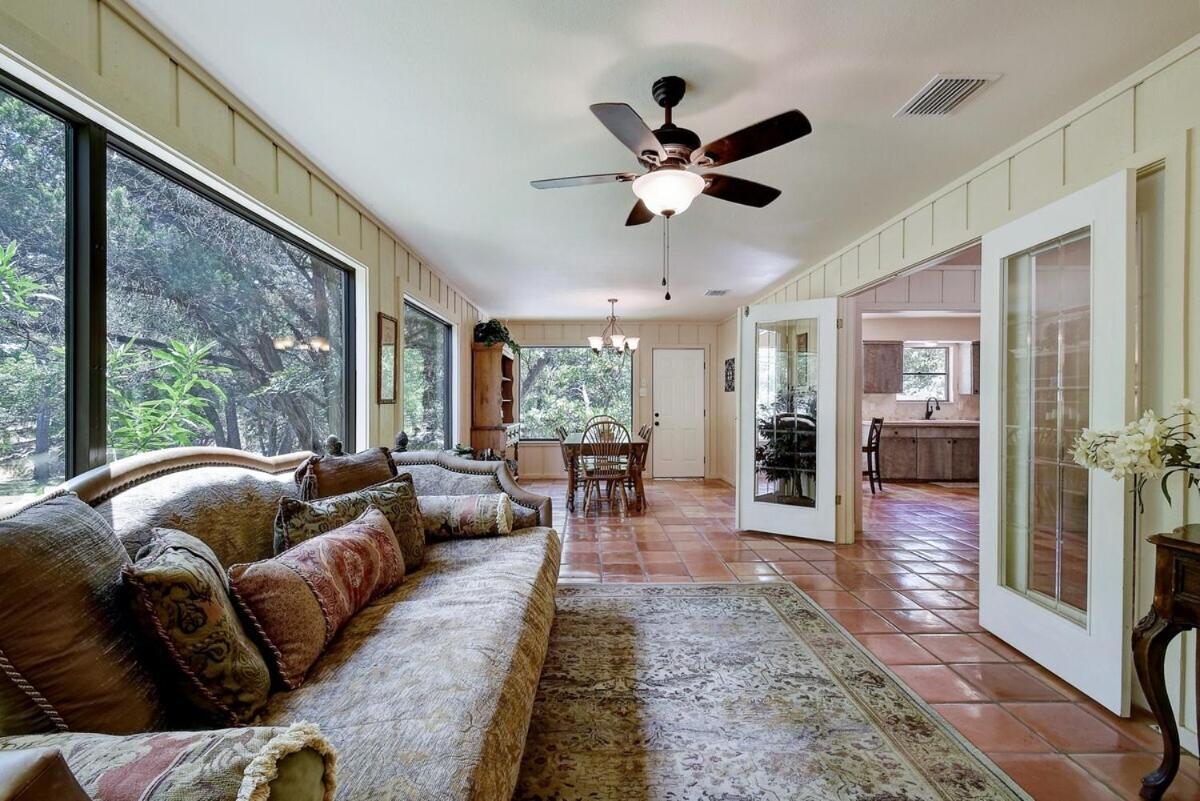 Messina Inn Wimberley Chambre photo