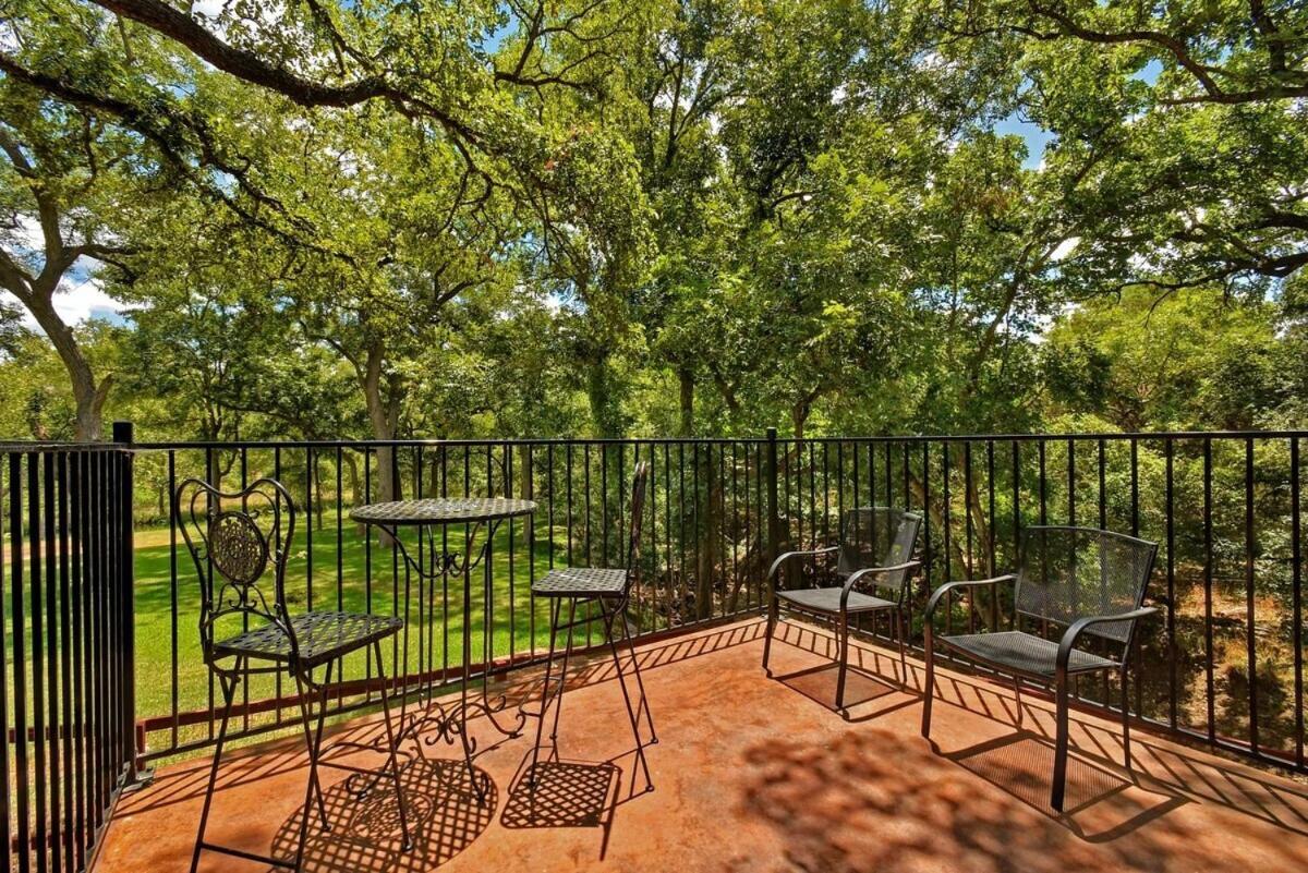 Messina Inn Wimberley Extérieur photo
