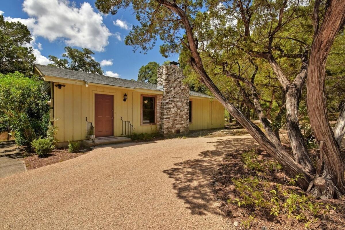 Messina Inn Wimberley Extérieur photo